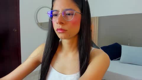 C A R L I N A online show from March 12, 2026, 12:11 pm