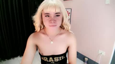 carlo_bigcock69 online show from October 11, 2025, 7:29 am