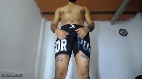 Snapshot of carlo_yates27 chatting on March 6, 2025, 2:19 am carlo yates thx for help me to reach 100 thumps up online show from March 6, 2025, 2:19 am