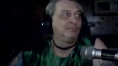 Snapshot of carlos712009 chatting on May 4, 2026, 7:15 am carlos712009 online show from May 4, 2026, 7:15 am