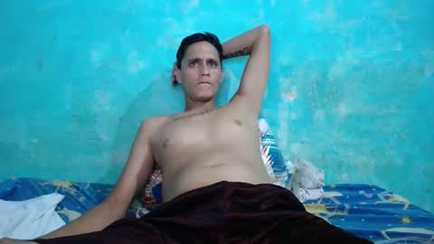 carlos_steven online show from May 19, 2026, 2:18 am