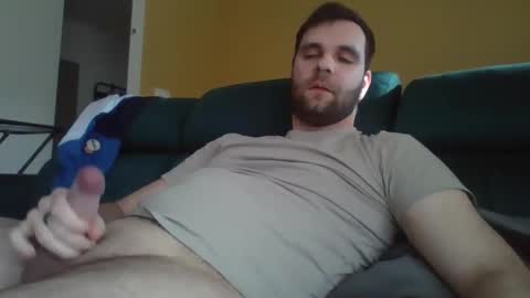 Snapshot of carlosisme22 chatting on February 26, 2025, 1:19 pm carlosisme22 online show from February 26, 2025, 1:19 pm