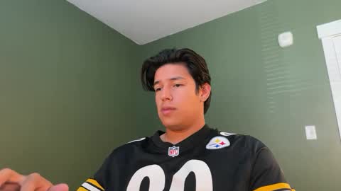 Snapshot of carlosjosecb1 chatting on September 22, 2025, 3:25 pm carlos online show from September 22, 2025, 3:25 pm