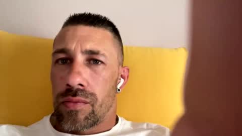 carlosrm440882 online show from May 25, 2026, 2:34 pm