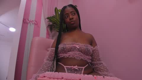 carlota online show from January 28, 2025, 8:04 pm