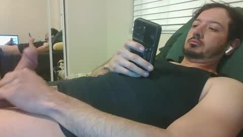 Snapshot of carloxxx24 chatting on December 17, 2024, 4:56 am DBX online show from December 17, 2024, 4:56 am