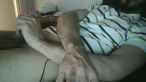 Snapshot of carloxxx24 chatting on October 1, 2025, 5:13 am DBX online show from October 1, 2025, 5:13 am