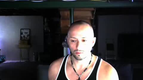 Carl online show from December 6, 2024, 8:26 am