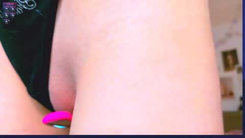 Snapshot of carmen__crybaby chatting on May 23, 2026, 9:08 pm carmen__crybaby online show from May 23, 2026, 9:08 pm