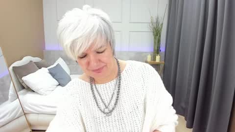 Carmen online show from December 9, 2024, 6:12 am