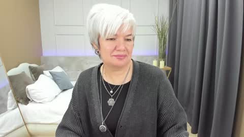 Carmen online show from December 22, 2024, 9:09 pm