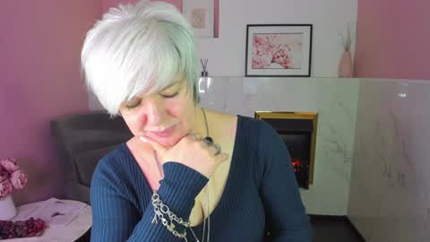 Carmen online show from February 5, 2025, 8:57 pm