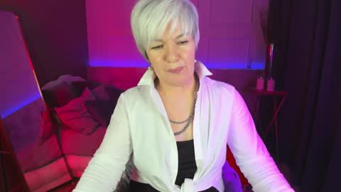 Carmen online show from February 26, 2025, 11:59 pm