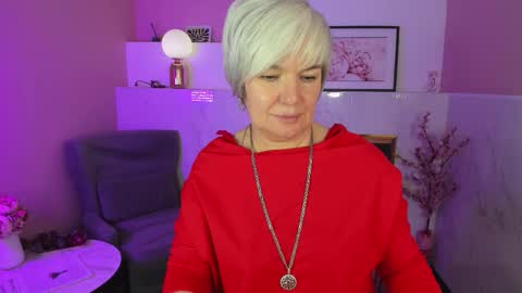 Carmen online show from September 12, 2025, 9:15 pm