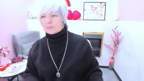 Carmen online show from February 16, 2026, 8:27 pm