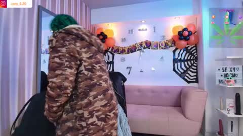 Caro Fisher online show from November 2, 2025, 12:40 pm