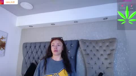 Caro Fisher online show from April 21, 2026, 12:22 pm