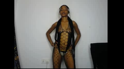 Snapshot of carobaby8 chatting on June 5, 2026, 7:03 am caroline online show from June 5, 2026, 7:03 am