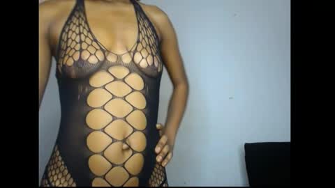 Snapshot of carobaby8 chatting on June 7, 2026, 4:05 am caroline online show from June 7, 2026, 4:05 am