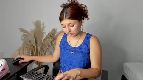 carolay759687 online show from January 13, 2025, 3:12 am