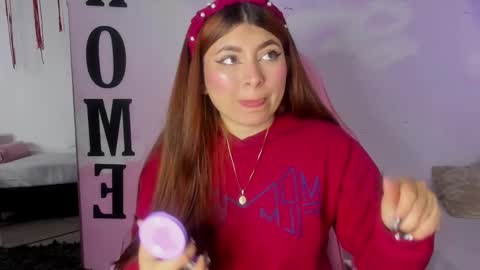 carolay759687 online show from March 1, 2025, 1:43 am