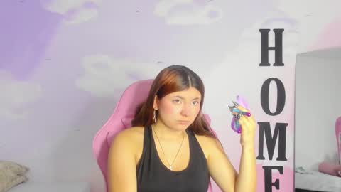 carolay759687 online show from March 5, 2025, 2:57 am