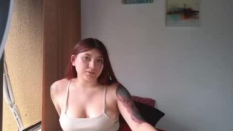 carolay759687 online show from November 3, 2025, 8:32 pm