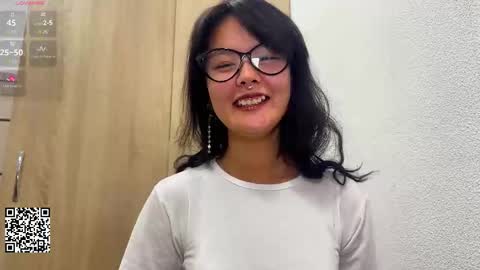 Kim online show from November 28, 2025, 1:03 pm