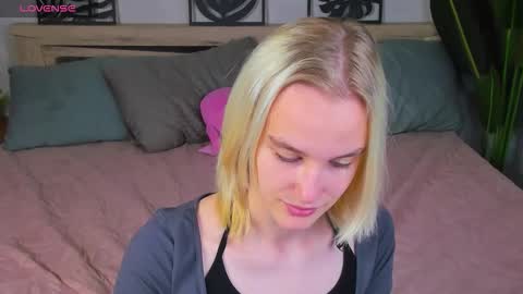 Carol online show from September 25, 2025, 8:40 am