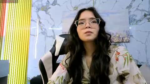 carolina23_pm online show from June 9, 2026, 11:49 pm