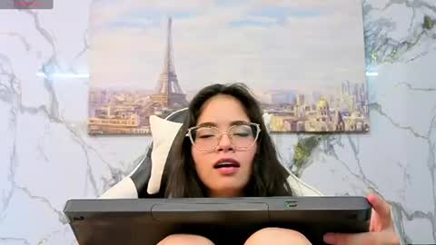carolina23_pm online show from June 24, 2026, 11:15 pm