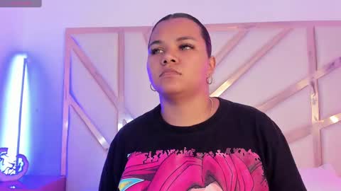 carolina_evannss online show from November 18, 2025, 11:47 am