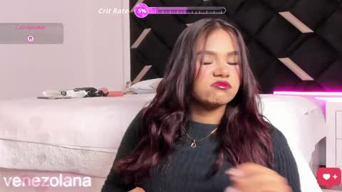 carolina_evannss online show from April 25, 2026, 4:37 am