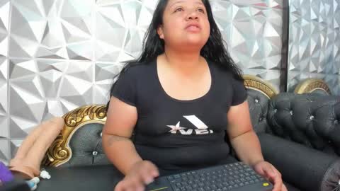 Angie Carolina online show from February 13, 2026, 12:56 pm
