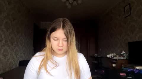 carolindueno online show from February 20, 2026, 11:32 am