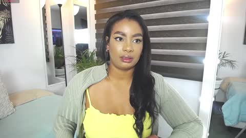 C A R O L I N E online show from January 27, 2025, 1:41 pm