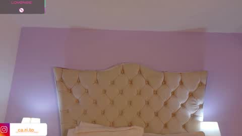 Caroline online show from September 26, 2025, 8:57 pm