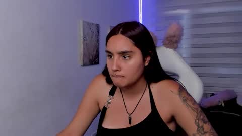 caroline_rodriguez_9 online show from June 5, 2026, 7:30 pm