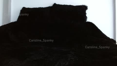 caroline online show from December 24, 2024, 5:02 pm