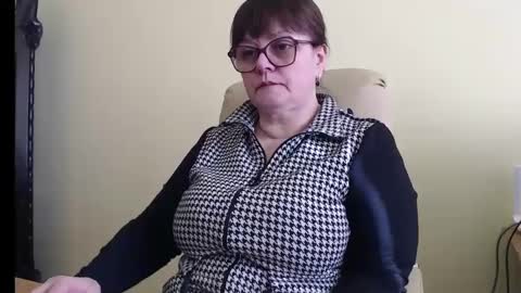 CarolineDream  online show from February 26, 2025, 6:37 am