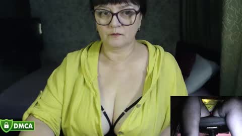 CarolineDream  online show from September 12, 2025, 5:02 pm