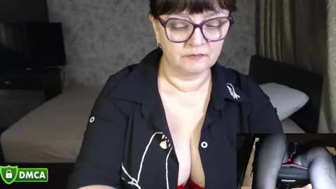 CarolineDream  online show from September 26, 2025, 6:12 pm