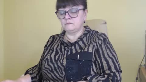 CarolineDream  online show from November 7, 2025, 6:46 am