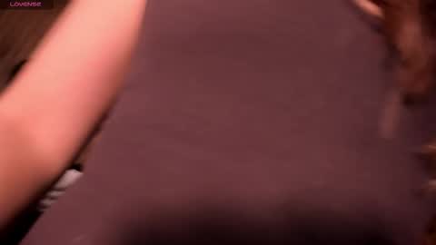 Caro online show from November 27, 2025, 10:39 am