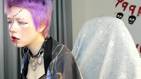 CarolineRichter online show from November 1, 2025, 2:57 am