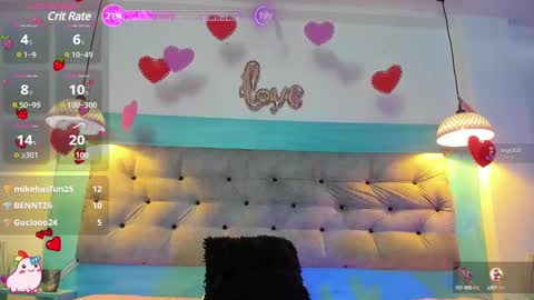 caro online show from February 17, 2025, 2:04 pm