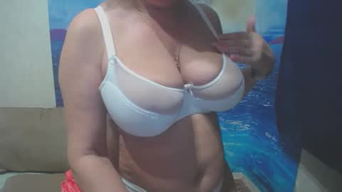 VicunaCool online show from January 25, 2025, 7:49 pm