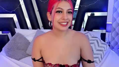 Caro Gmez  online show from February 24, 2025, 3:20 pm