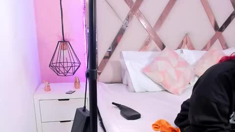 Caro Gmez  online show from January 5, 2026, 5:27 pm