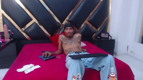 caro y andy online show from December 3, 2025, 9:35 pm